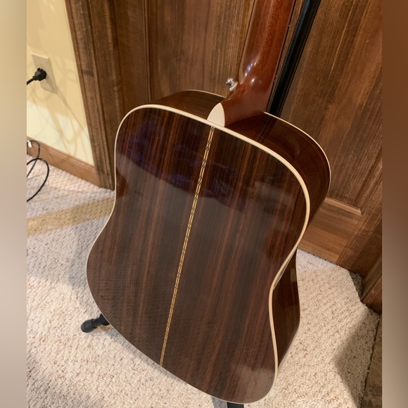 2002 Martin D-28 Six String Acoustic Electric Guitar with case - Picture 9 of 14